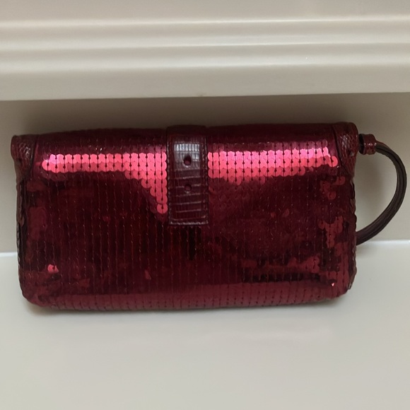 GUCCI - Picture 3 of 6